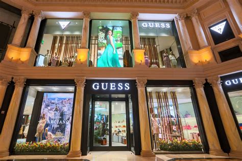 guess store caesars palace las vegas